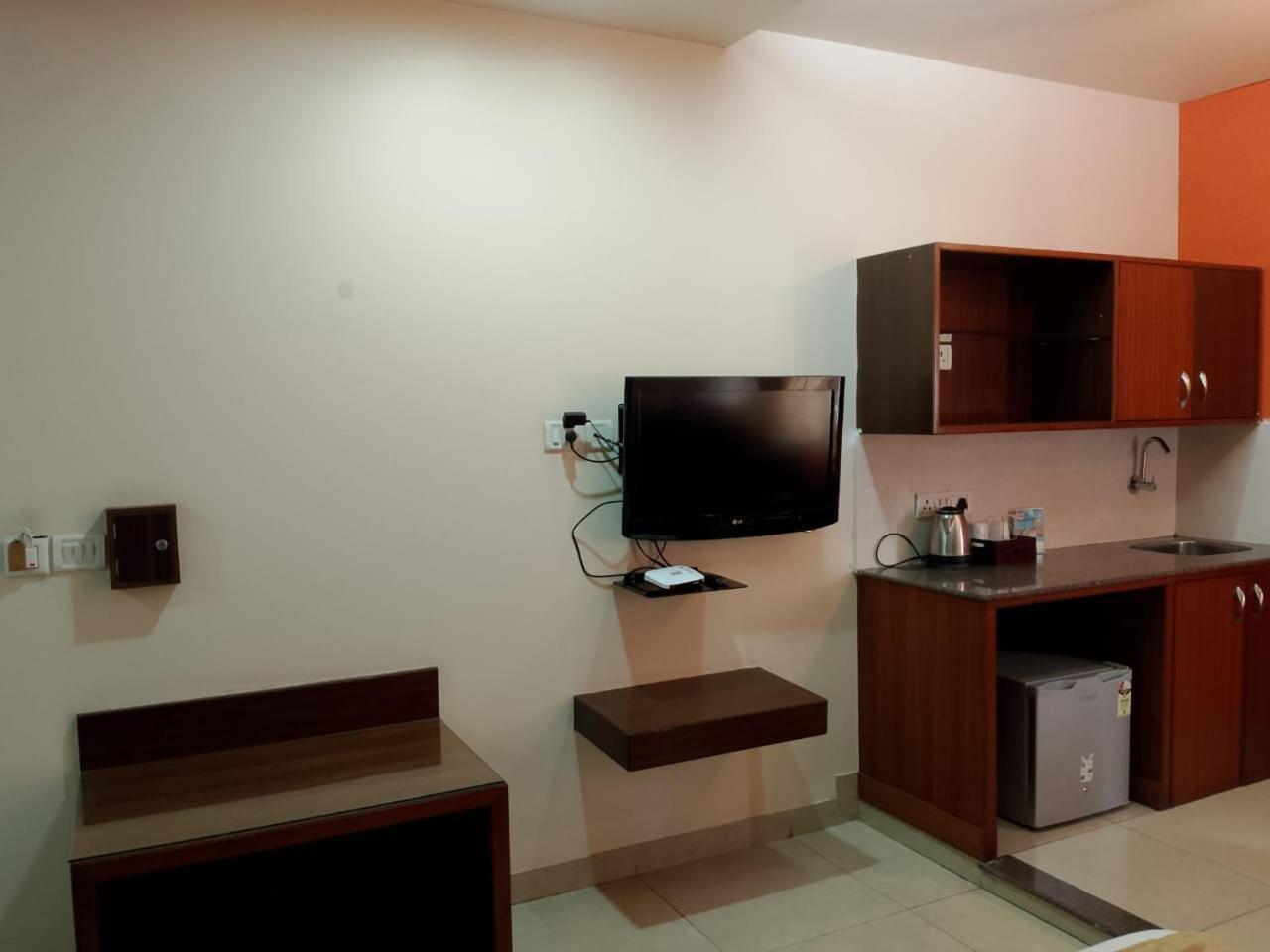 Cubbon Suites - 10 Minute Walk To Mg Road, Mg Road Metro And Church Street Bengaluru Zewnętrze zdjęcie